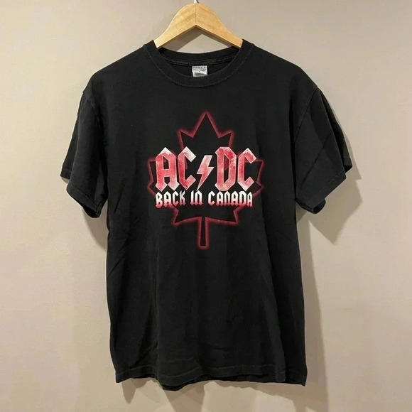 AC/DC 08’ Toronto Black Ice Tour Concert T-Shirt - Picture 1 of 7
